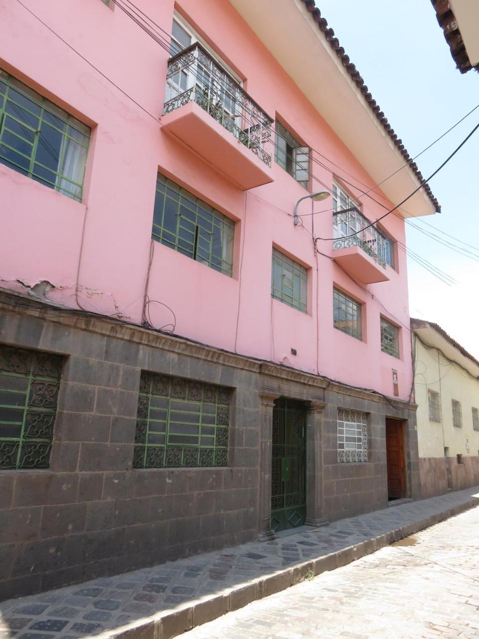 Tinki Hostel Cuzco Exterior foto